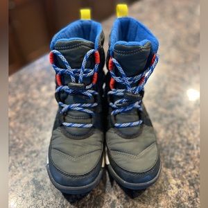 Youth size 2 - Sorel winter boots